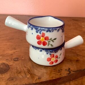Ceramic Miniature Individual Milk Creamers Syrup 2oz Red Flowers Blue Handle
